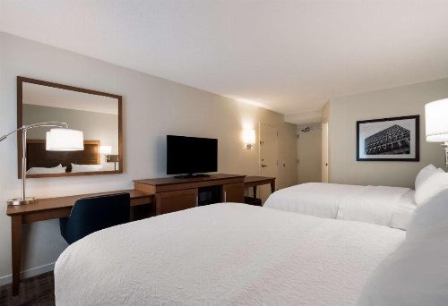 Hampton Inn By Hilton Columbia-I-26 Airport Area image 17