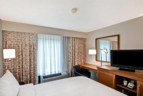 Hampton Inn By Hilton Columbia-I-26 Airport Area image 44